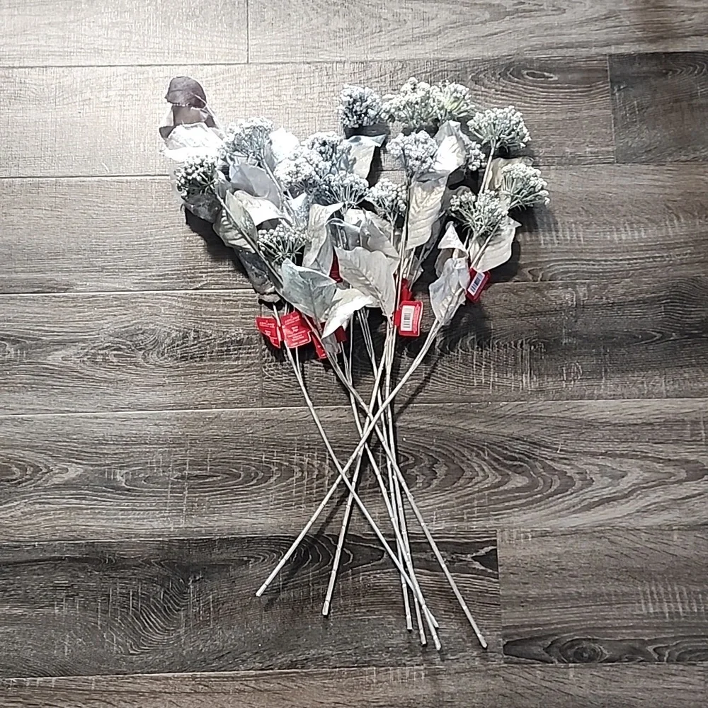 7 Platinum Queen Anne's Lace & Leaves floral Stems